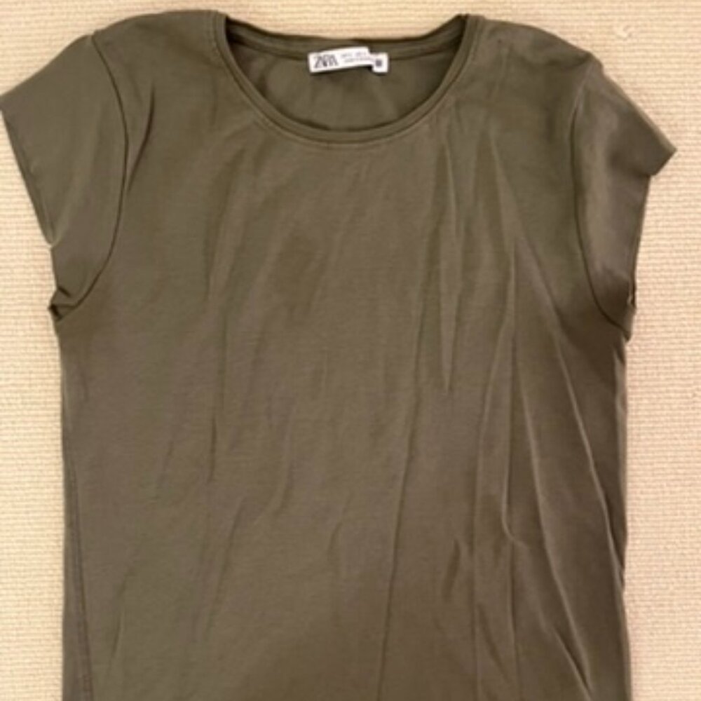 Cropped Sleeve Zara Top